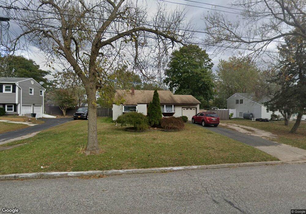 3109 New London Ave, Medford, NY 11763 - photo 1