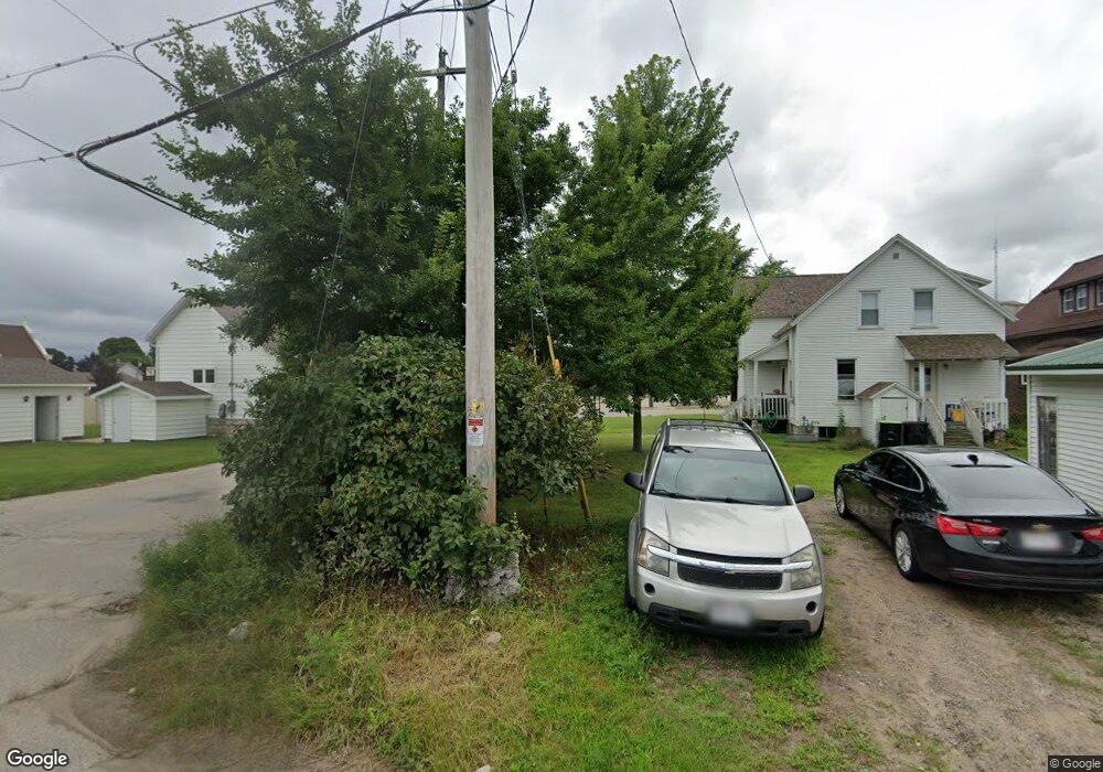 1608 12th Ave, Menominee, MI 49858 - photo 1