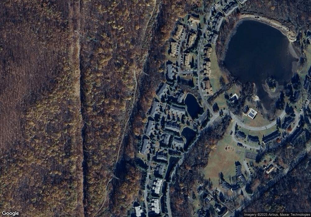 324 Heritage Ln unit 324, Monroe, NY 10950 - photo 1