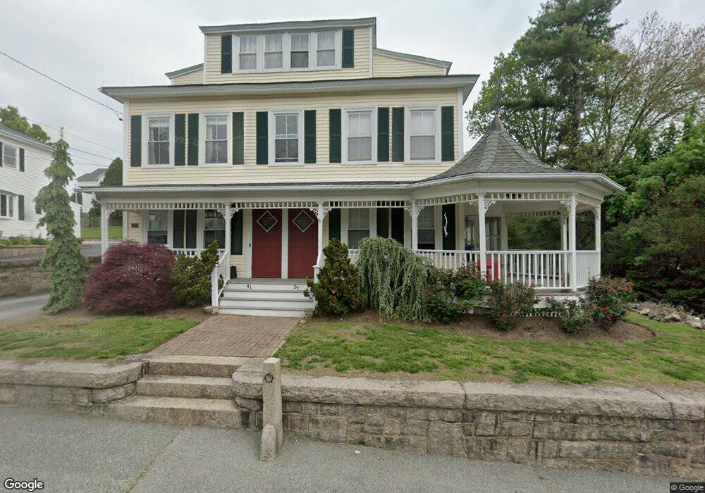 39 Youngs Ave, West Warwick, RI 02893 - photo 1