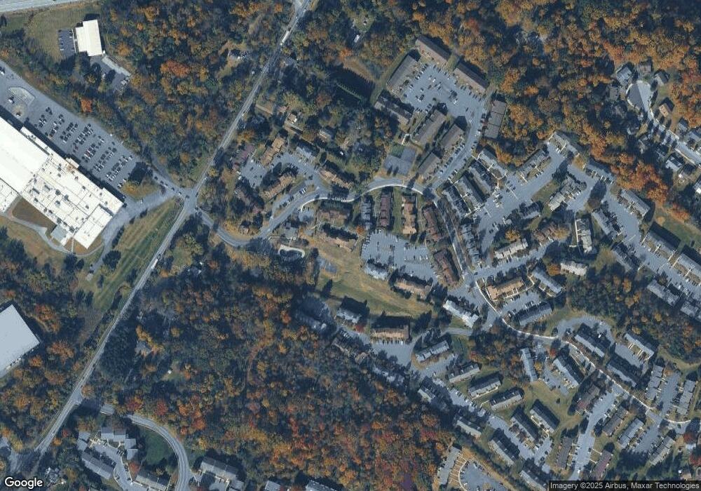 25-6 Laurel Springs Ln unit 256, Reading, PA 19606 - photo 1