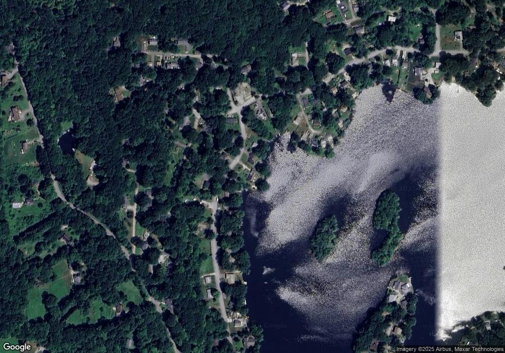 93 Lakeview Dr, Ashford, CT 06278 - photo 1