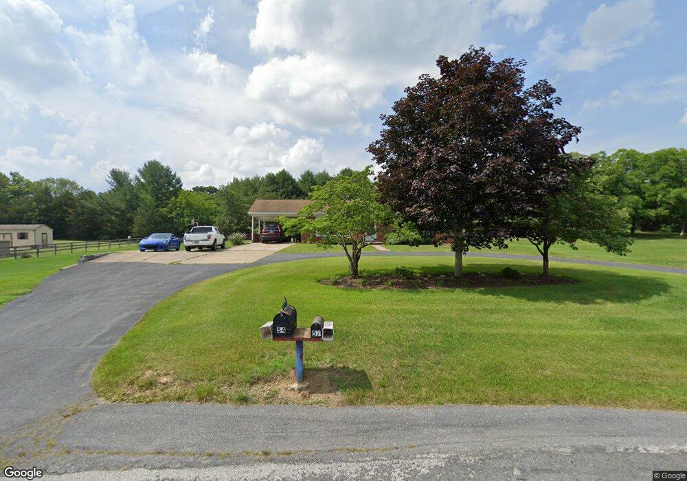 54 Glover Cir, Staunton, VA 24401 - photo 1