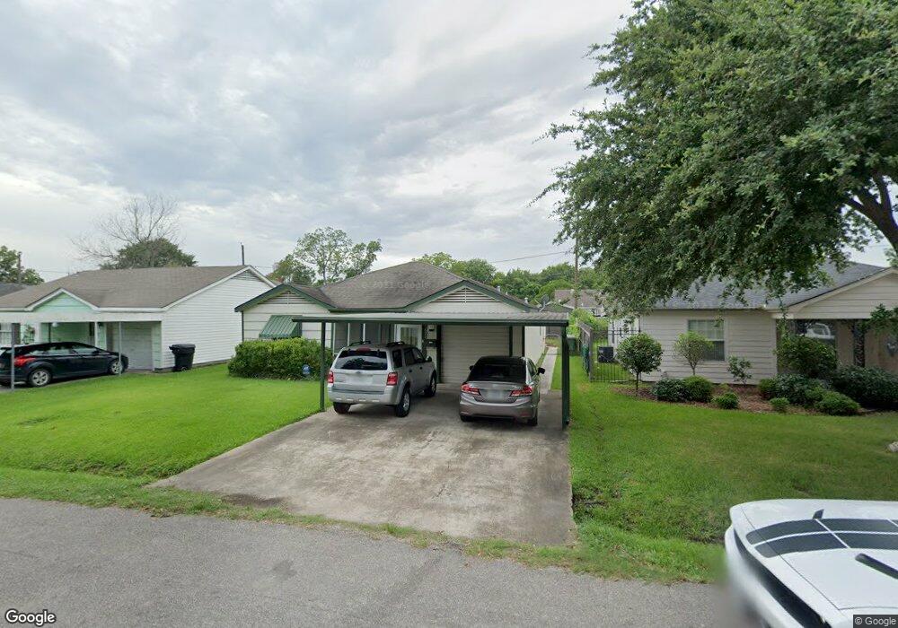 1623 Walton St, Houston, TX 77009 - photo 1