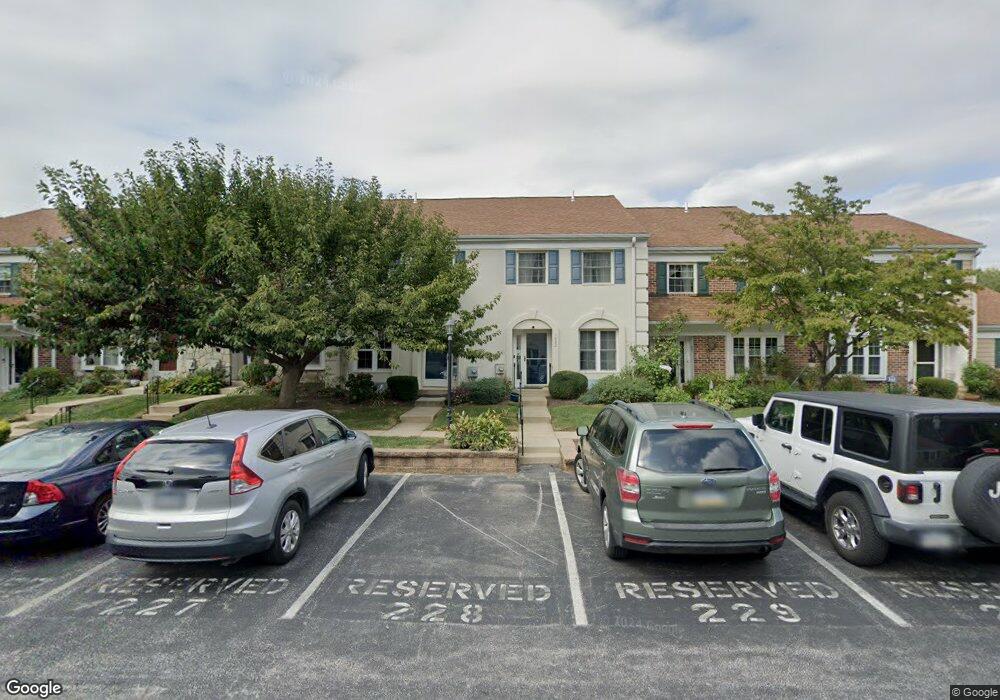 1080 Putnam Blvd unit 99, Wallingford, PA 19086 - photo 1