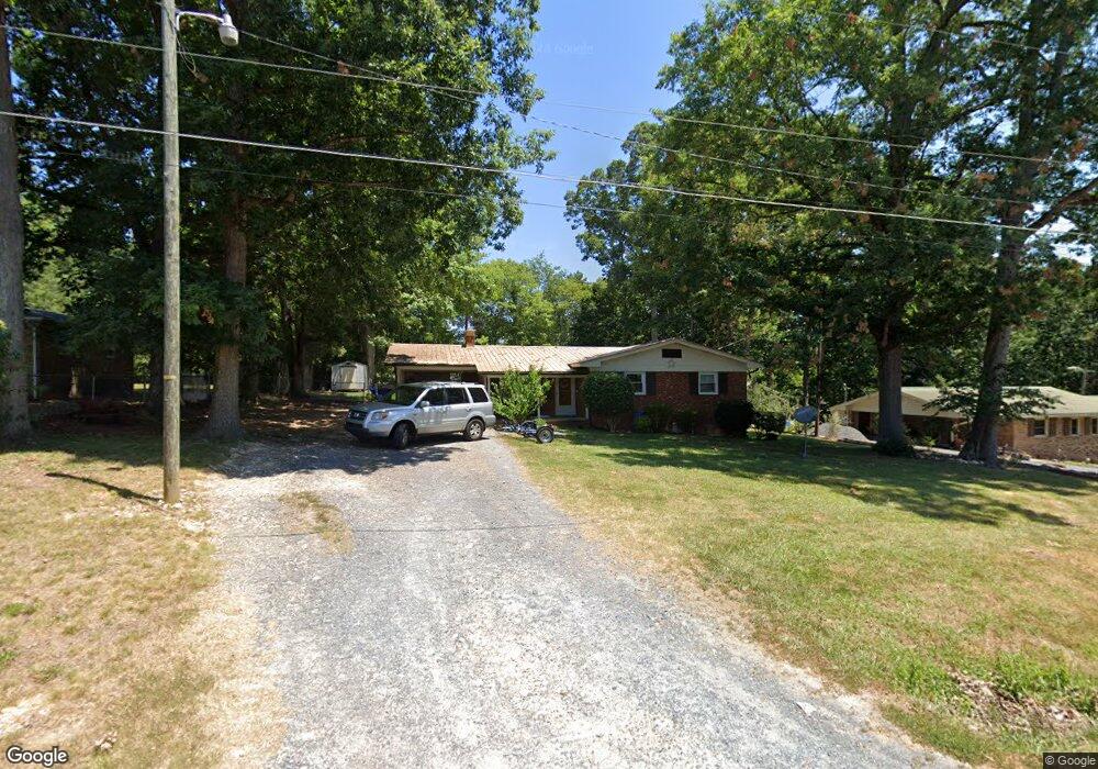 1026 Redwood Dr, Asheboro, NC 27205 - photo 1