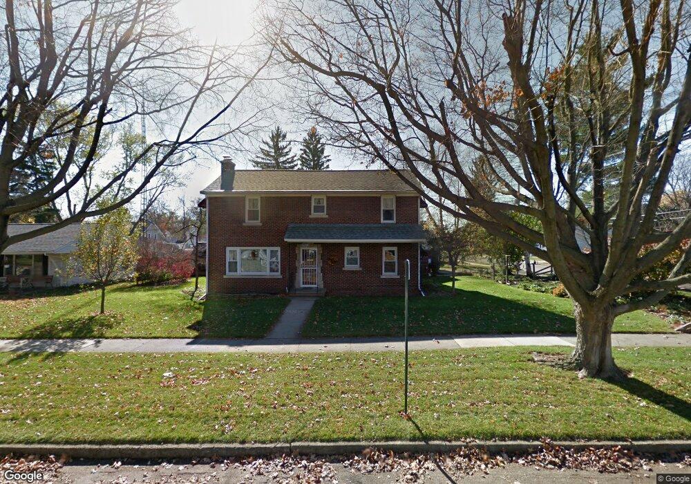 1402 Broadway St, Niles, MI 49120 - photo 1