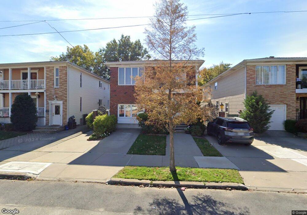 380 Caswell Ave, Staten Island, NY 10314 - photo 1
