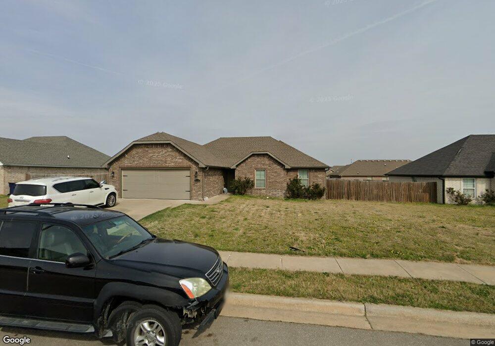 550 Captain Marshal St, Prairie Grove, AR 72753 - photo 1