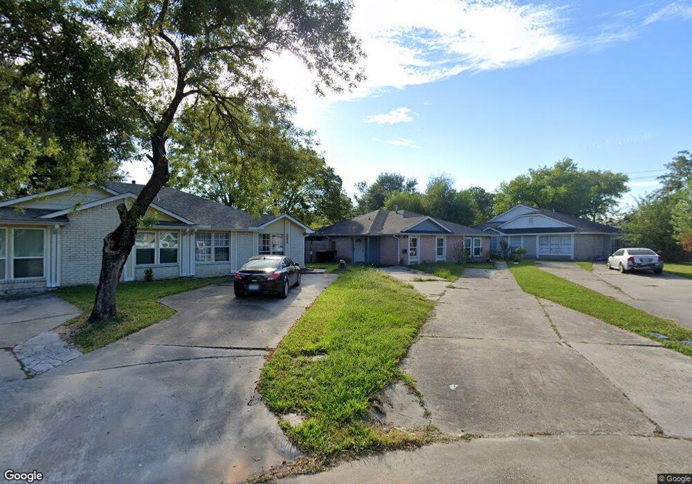 10008 Woodico Dr, Houston, TX 77038 - photo 1