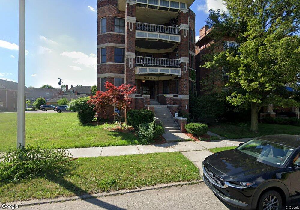 242 E Palmer St, Detroit, MI 48202 - photo 1