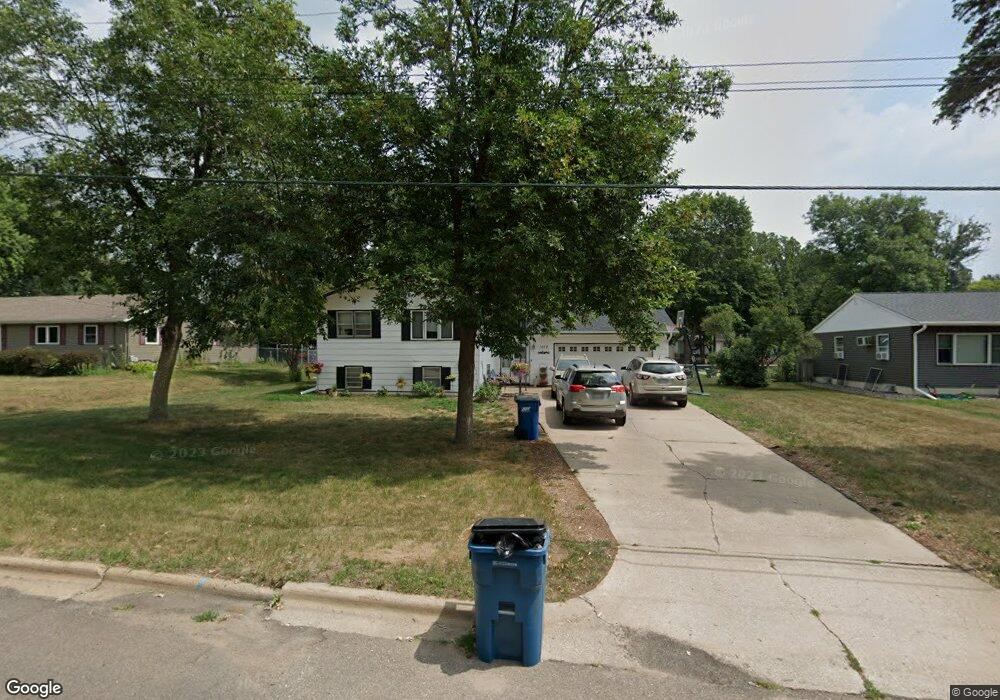 1012 4th Ave N, Sauk Rapids, MN 56379 - photo 1