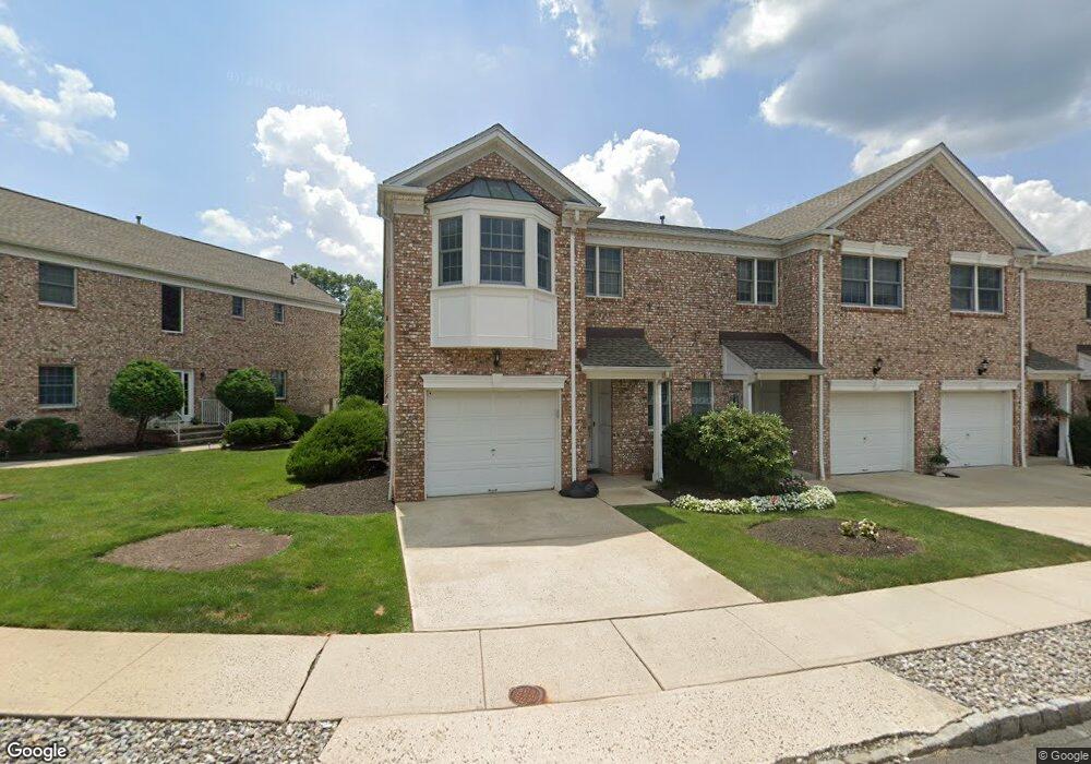 21 Hidden Pond Ct, Raritan, NJ 08869 - photo 1