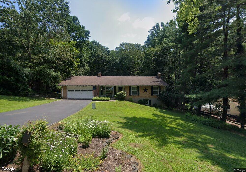 6227 Oak Hill Dr, Sykesville, MD 21784 - photo 1