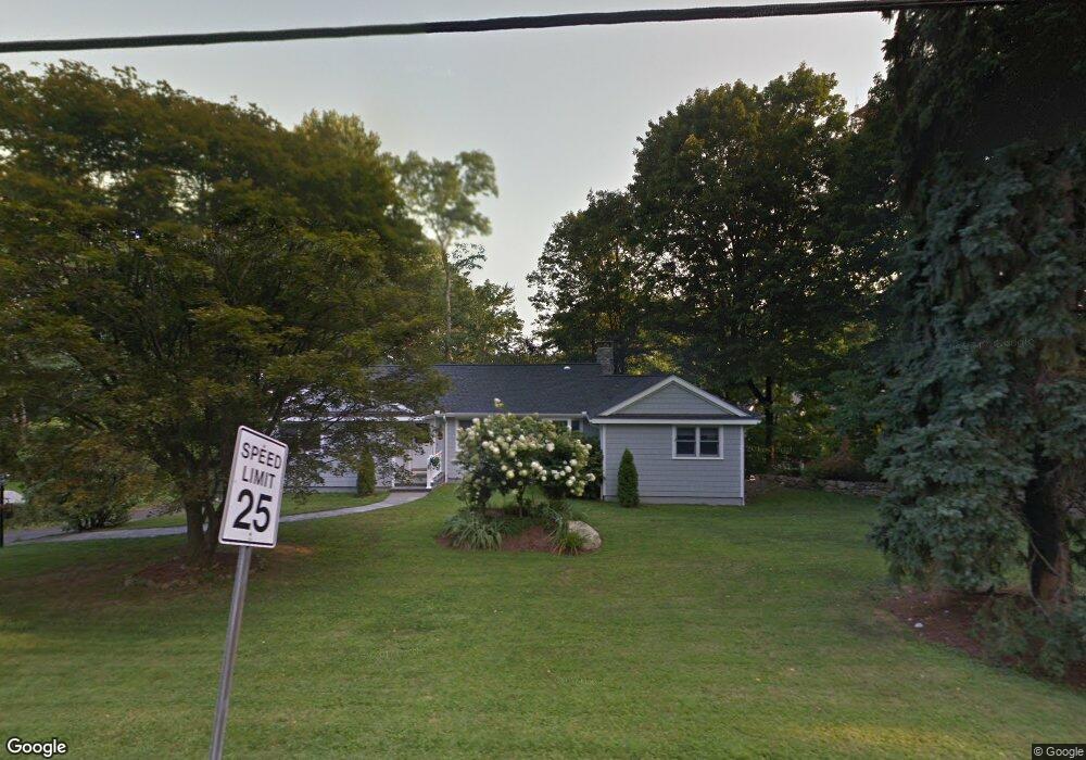 1 Fullin Rd, Norwalk, CT 06851 - photo 1