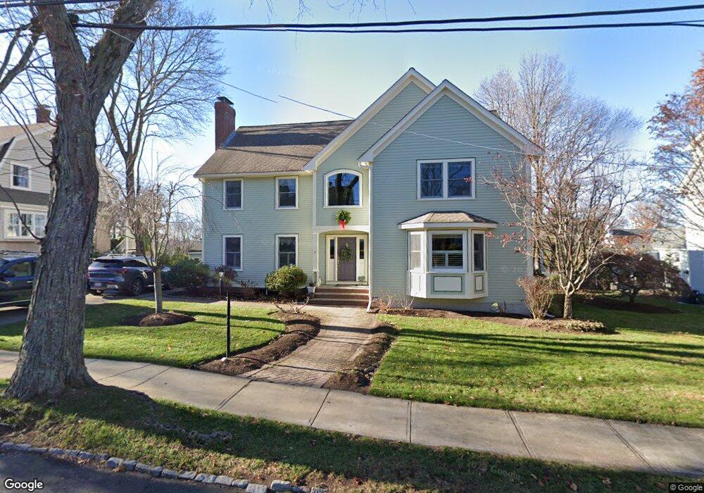 9 Allen Rd, Winchester, MA 01890 - photo 1