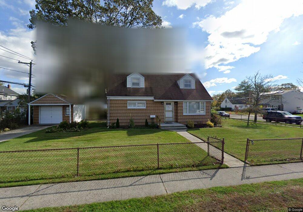 641 Arley Rd, Franklin Square, NY 11010 - photo 1