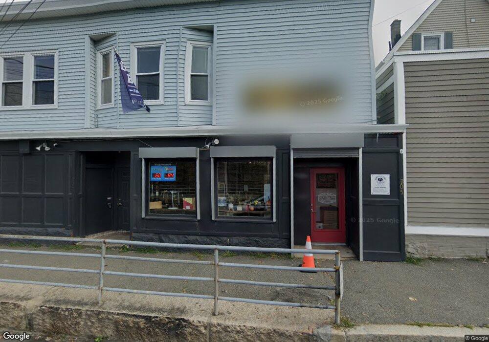 211 Burrill St unit 1, Swampscott, MA 01907 - photo 1