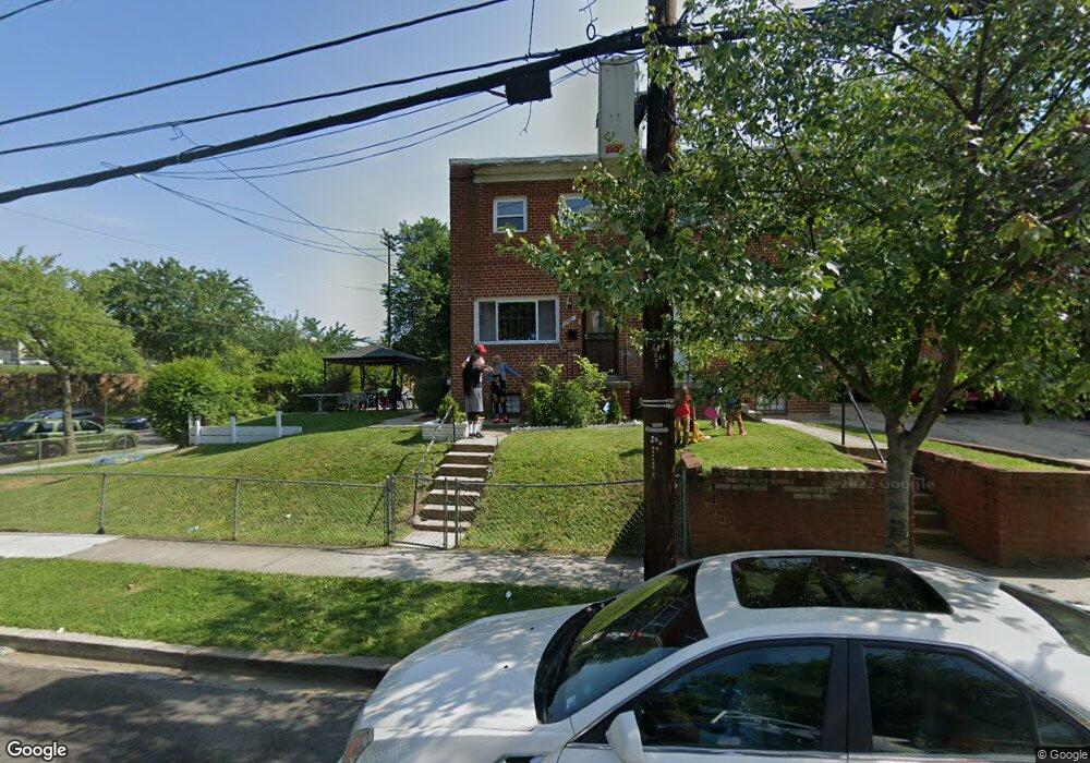 5381 Blaine St NE, Washington, DC 20019 - photo 1