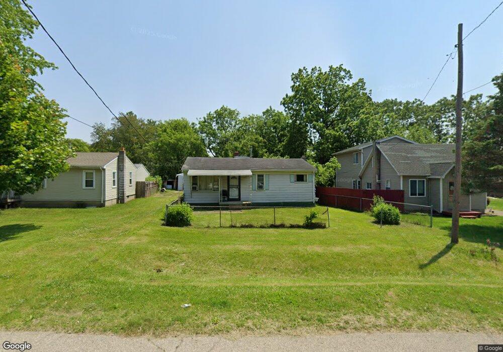 1416 Mitson Blvd, Flint, MI 48504 - photo 1