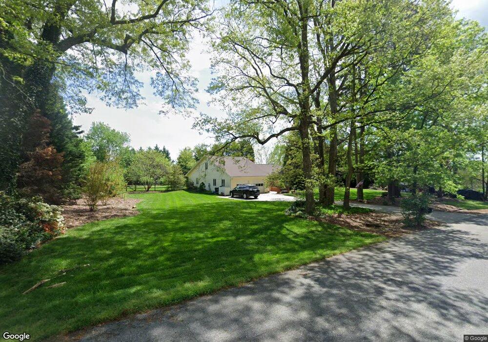 137 Friar Tuck Rd, Statesville, NC 28625 - photo 1