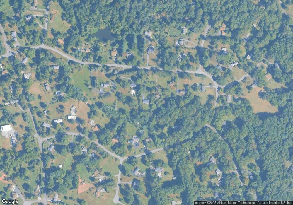 8111 Hillcrest Dr, Manassas, VA 20111 - photo 1