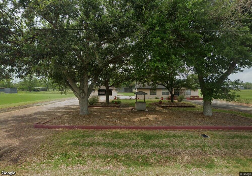 112 Cedar Vale Rd, Bay City, TX 77414 - photo 1