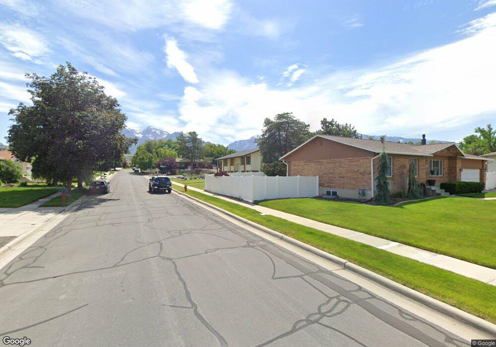 1092 E Kirkwood Way, Sandy, UT 84094 - photo 1