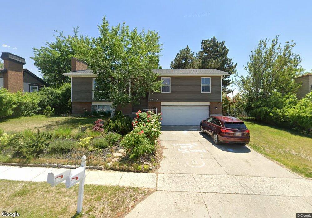 1218 E Mockingbird Ln, Sandy, UT 84094 - photo 1