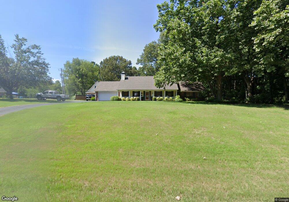 1330 W Oak Grove Rd, Hernando, MS 38632 - photo 1