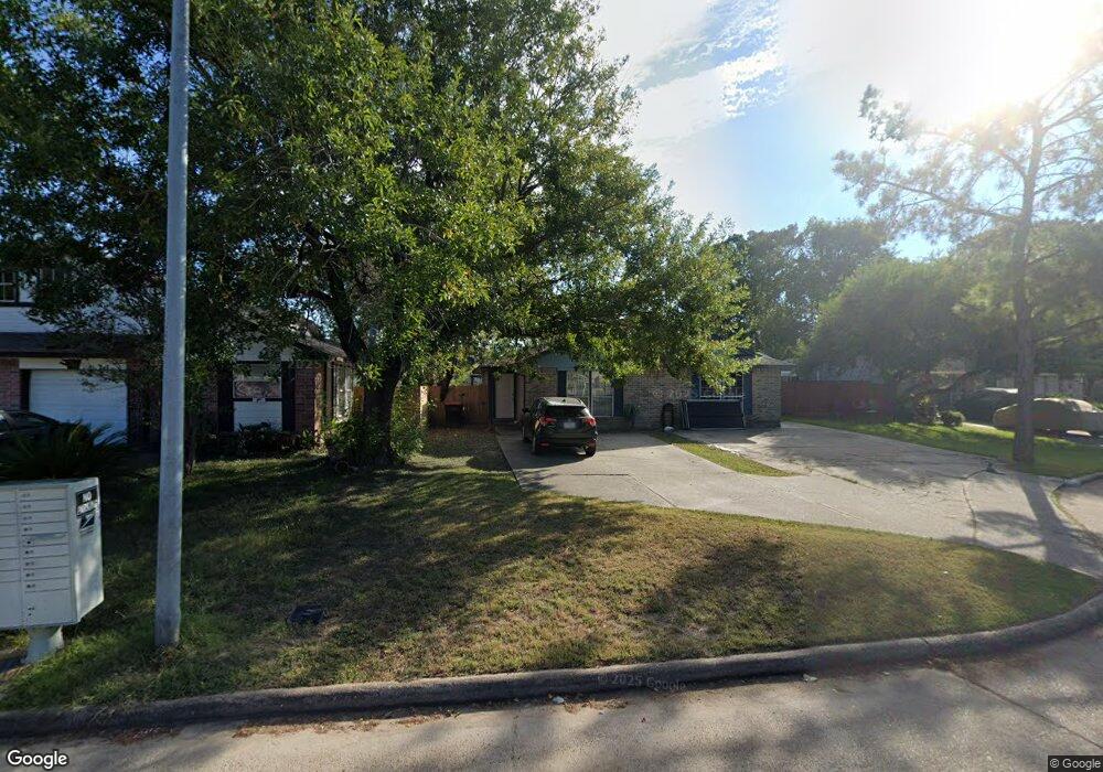 10022 Rosbrook Dr, Houston, TX 77038 - photo 1