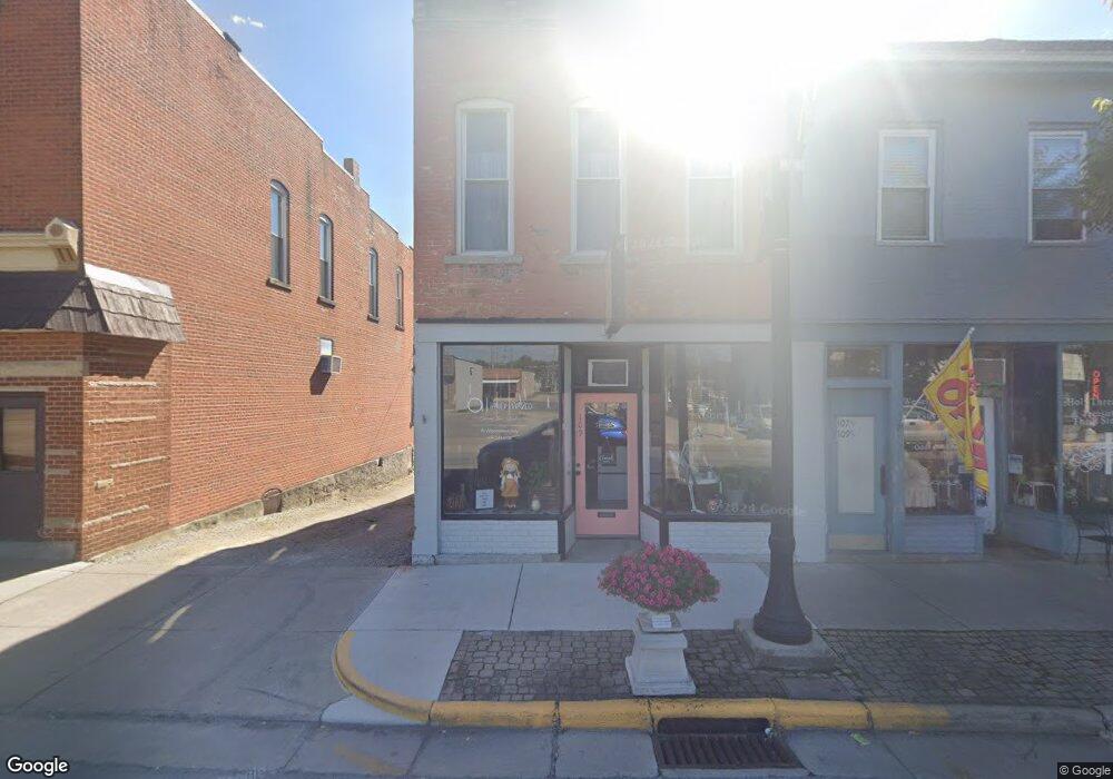 109 E Auglaize St, Wapakoneta, OH 45895 - photo 1