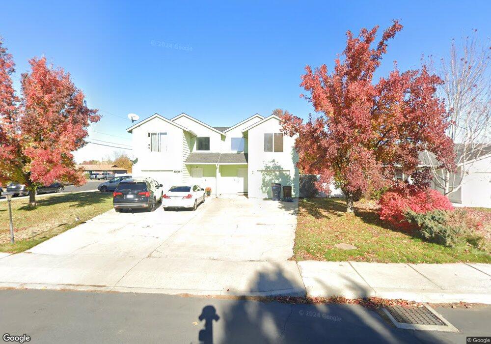 2463 SW Wickiup Ct, Redmond, OR 97756 - photo 1