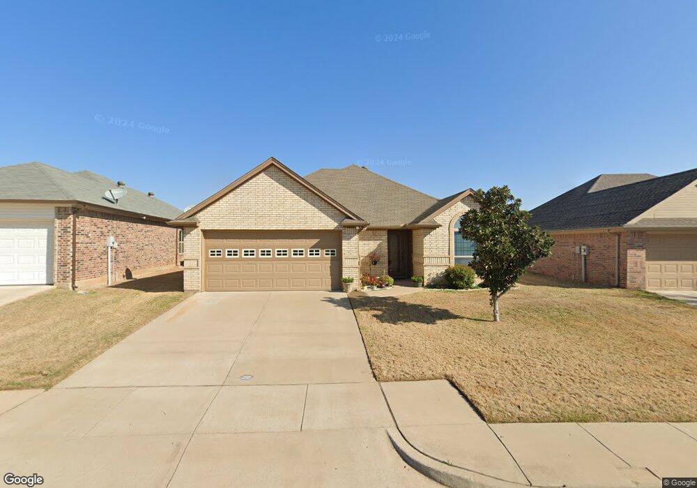 1225 Newcastle Dr, Weatherford, TX 76086 - photo 1