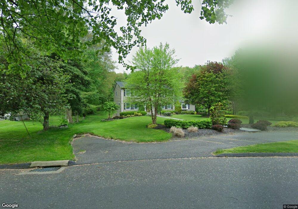 200 Putting Green Rd, Trumbull, CT 06611 - photo 1