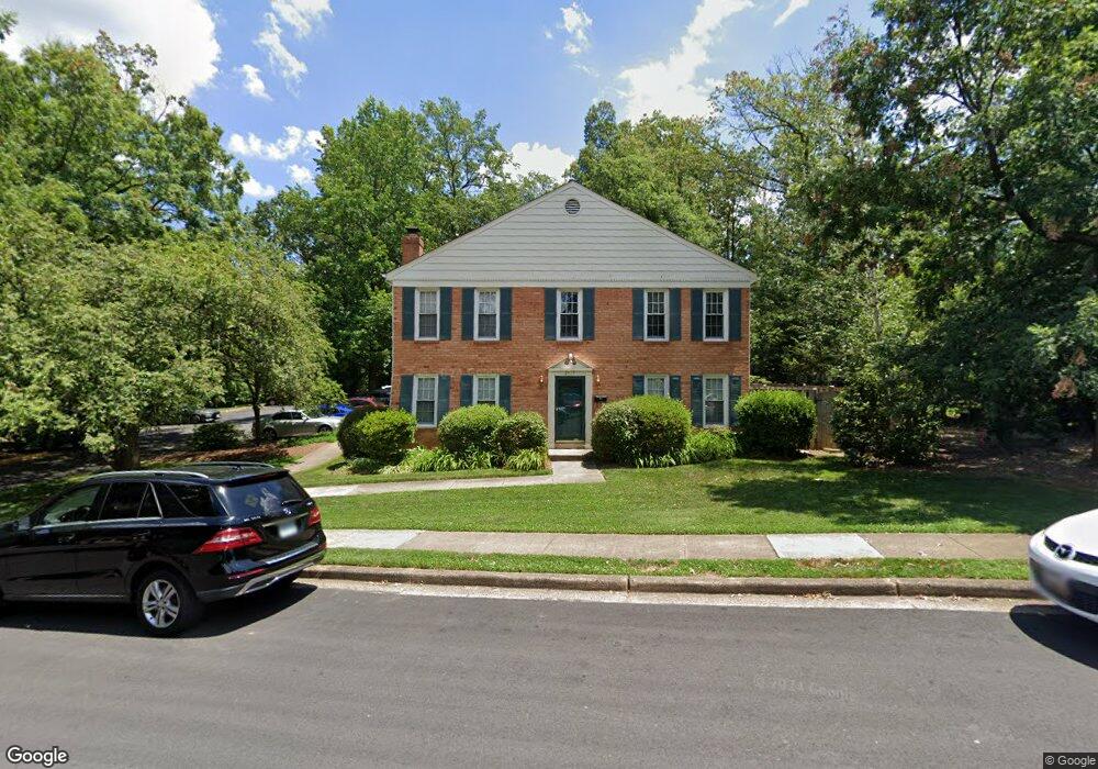 2413 Albot Rd, Reston, VA 20191 - photo 1