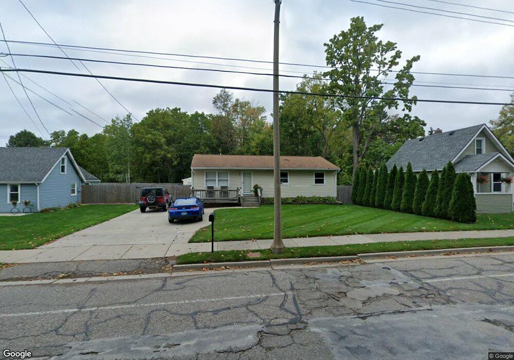 2940 Pleasant Grove Rd, Lansing, MI 48910 - photo 1