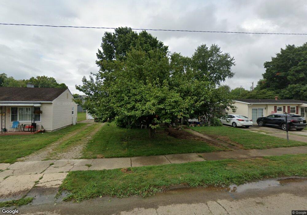 429 Ruth Ave, Circleville, OH 43113 - photo 1