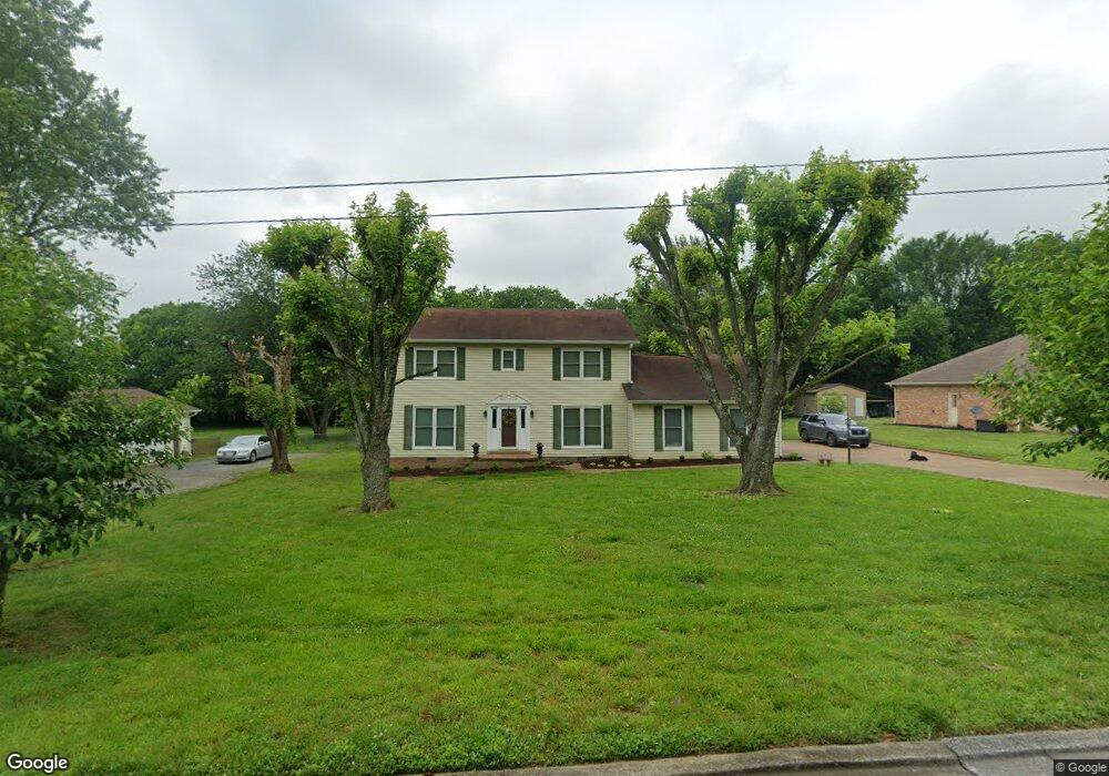 203 Northwood Ave, Shelbyville, TN 37160 - photo 1