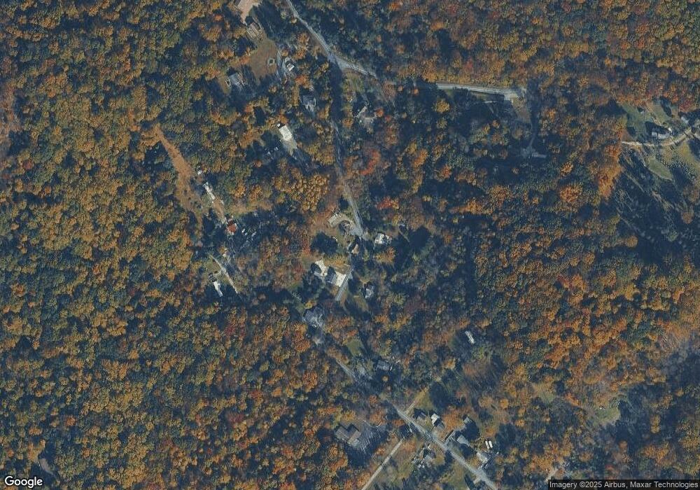 118 Woodchoppertown Rd, Boyertown, PA 19512 - photo 1