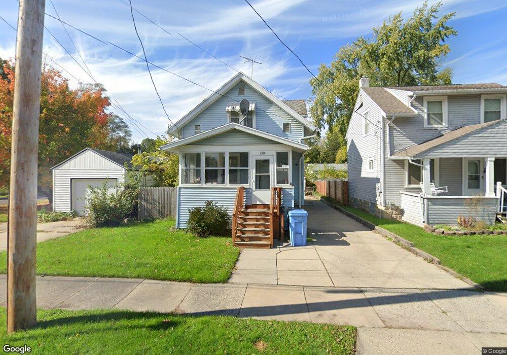 2014 S Rundle Ave, Lansing, MI 48910 - photo 1