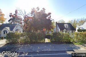 909 Old Lancaster Rd, Berwyn, PA 19312