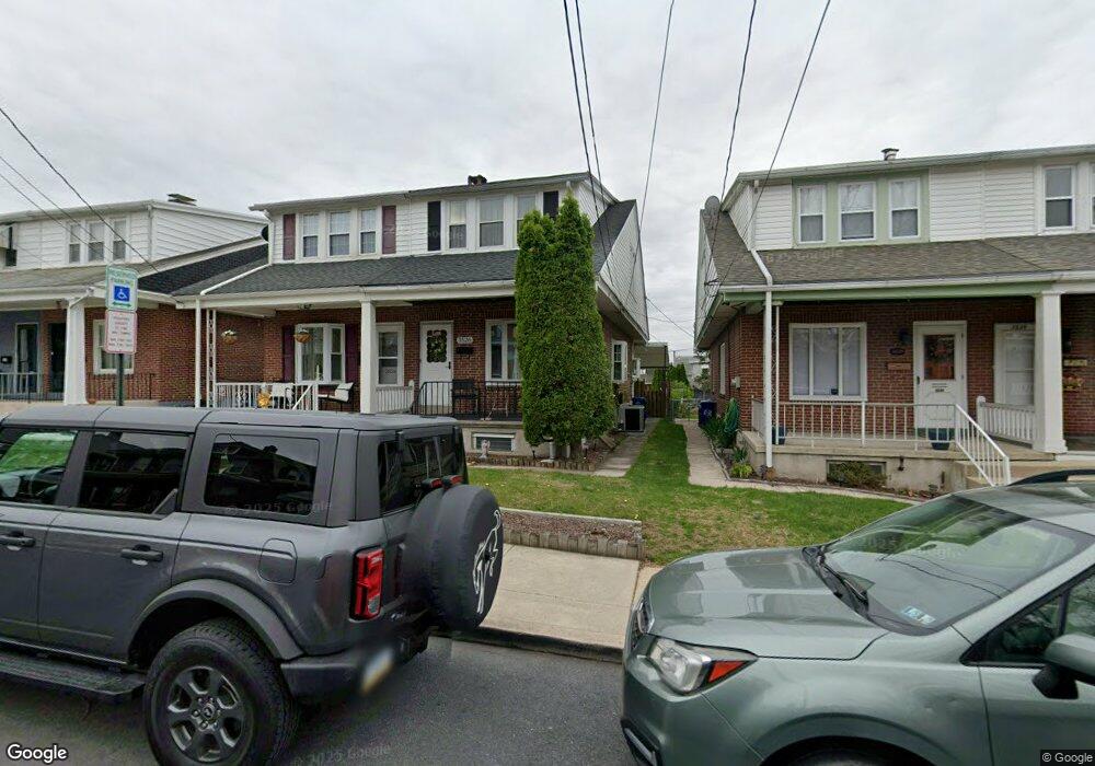 3526 Ridgeway St, Reading, PA 19605 - photo 1