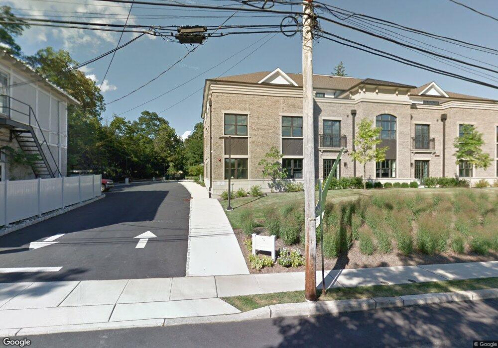 25 Mill St unit 203, Bernardsville, NJ 07924 - photo 1