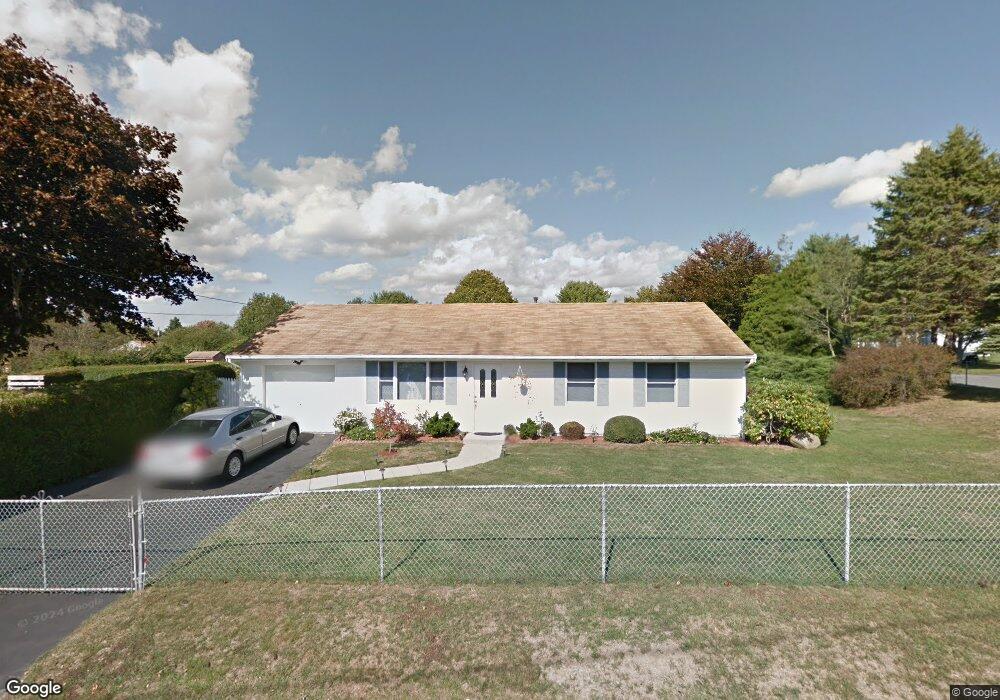 1 Louthan Kirby Way, South Dartmouth, MA 02748 - photo 1