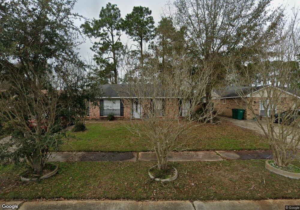 124 Trafalgar Square None, Slidell, LA 70461 - photo 1