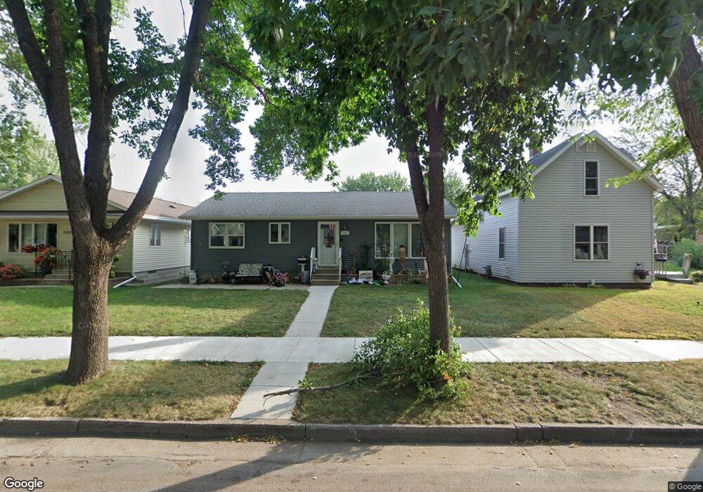 1018 N Payne St, New Ulm, MN 56073 - photo 1