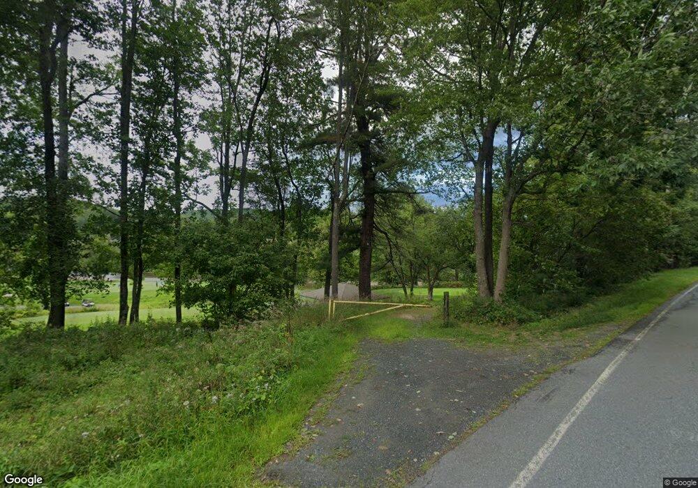 111 Lakeland Dr, Quechee, VT 05059 - photo 1