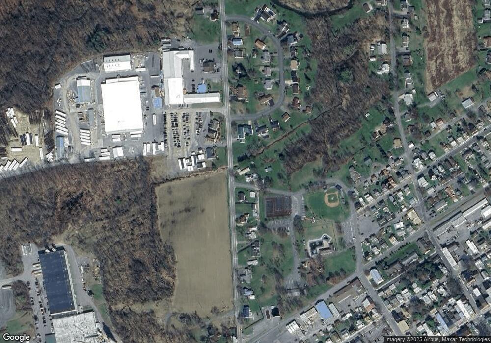 276 N 8th St, Mifflinburg, PA 17844 - photo 1