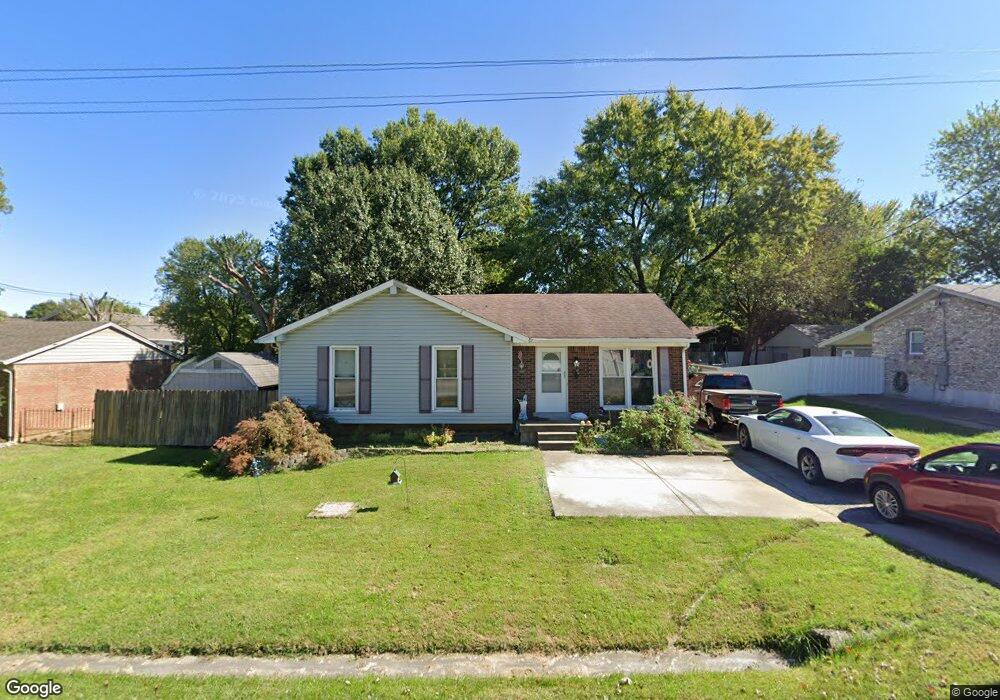 8217 Smyrna Pkwy, Louisville, KY 40228 - photo 1